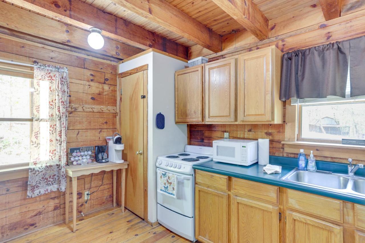 Comfy Taswell Cabin Rental - Community Amenities! Bagian luar foto