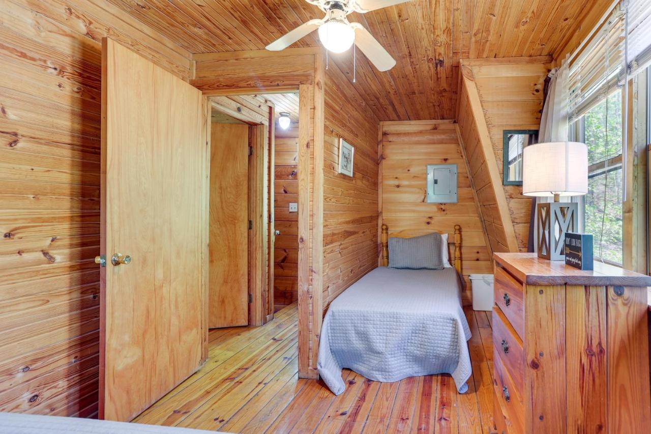 Comfy Taswell Cabin Rental - Community Amenities! Bagian luar foto